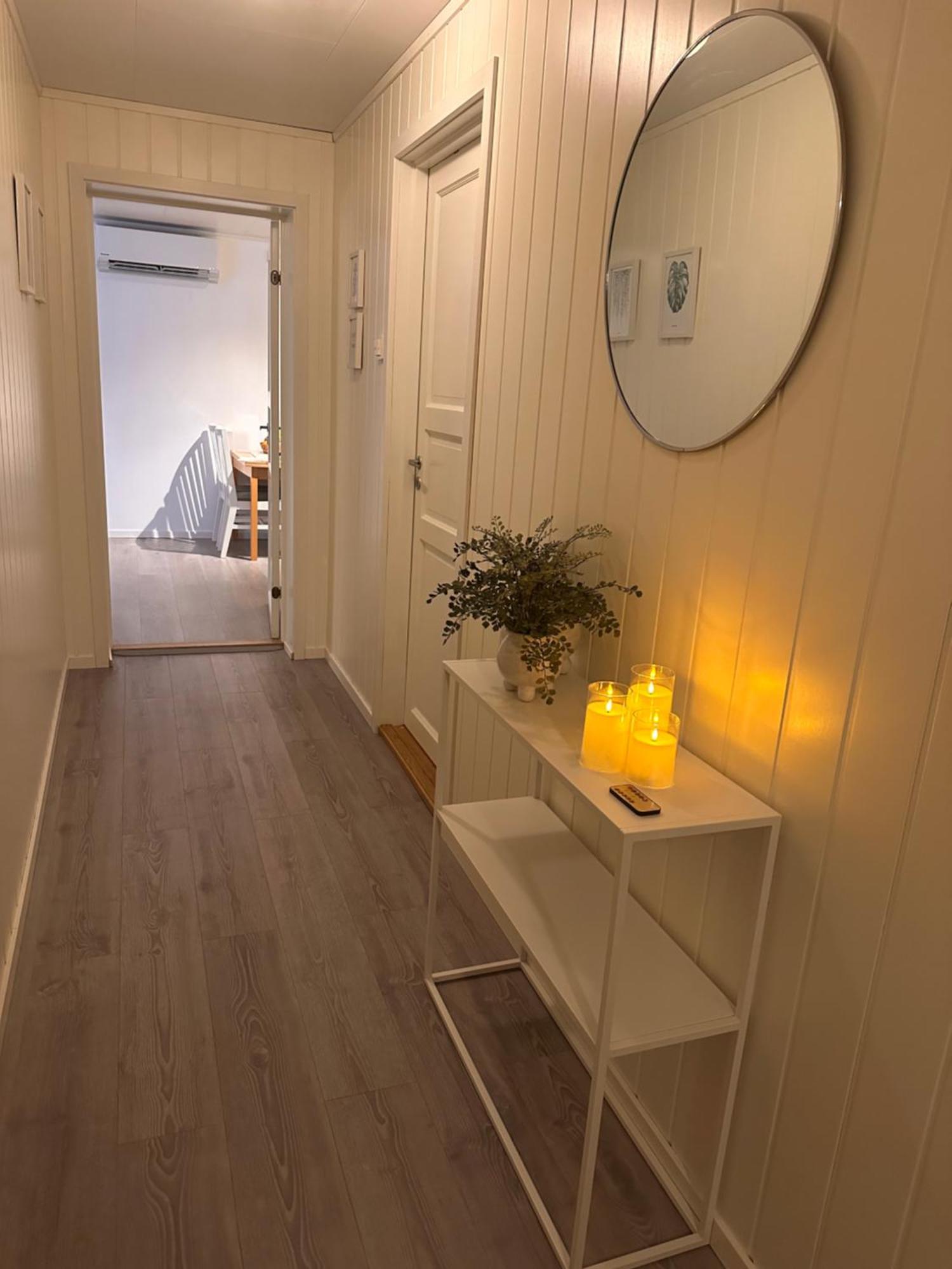 Modern 2 Bedroom Luxury King Bed, New Queen Bed, Free Parking, Perfect For Aurora Hunting And Exploring Kvaloya, Tromso, And Surrounding Islands Year-round Apartment Tromsø
